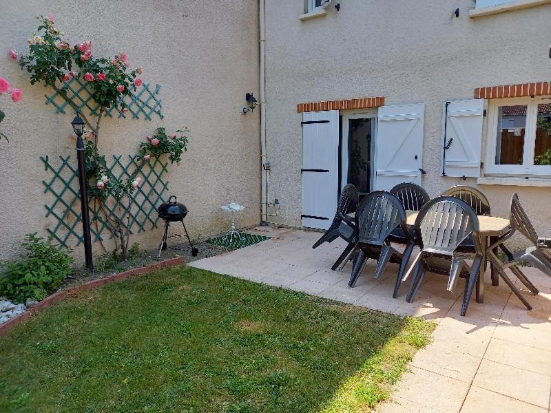 Une Parenthese Enchantee Saint-Sébastien-sur-Loire Esterno foto
